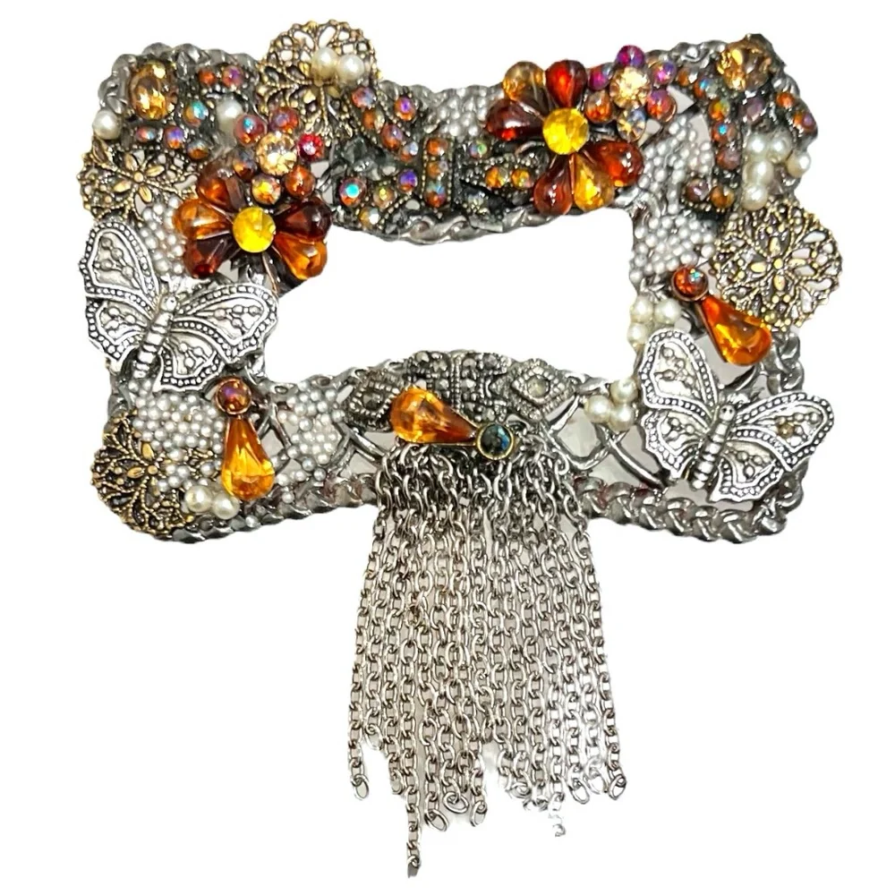 SILVER TONE ARTISTIC BROOCH W PEARLS, FLORAL CRYSTAL, BUTTERFLIES & CHAIN BROOCH